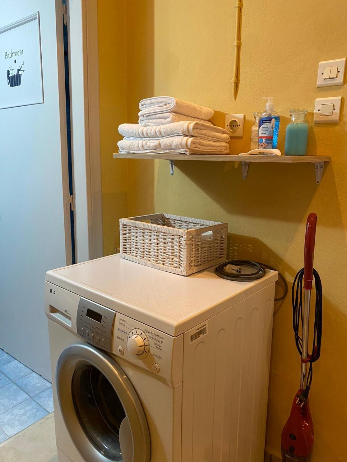 サラミス Marina'S Houseヴィラ エクステリア 写真
